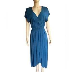 Elegant Surplice Midi Dress in Deep Ocean Blue